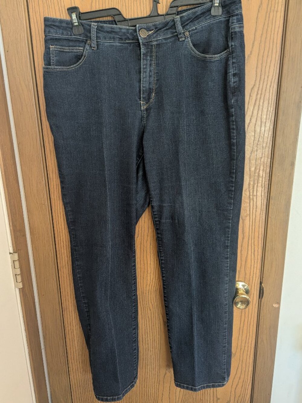 W62 Classic Fit Straight Leg Dark Wash Denim Blue Jeans-Women's 14